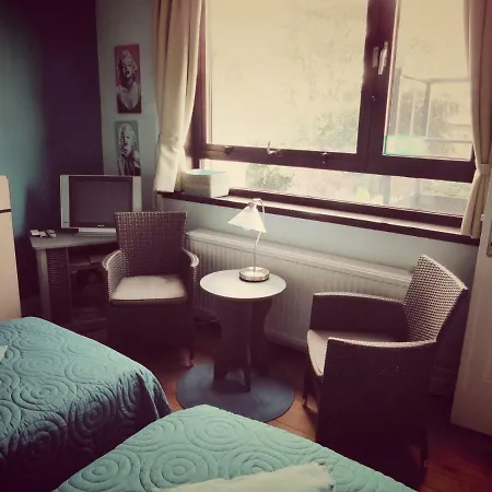 Lieven Bauwens 4* Ghent