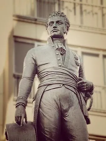 Lieven Bauwens 4* Gand